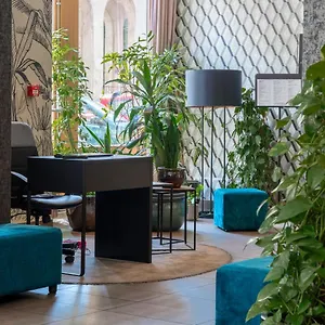 hotellátogatás